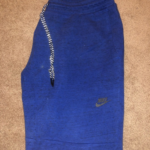 Brand new Nike sweatpants - Picture 2 of 4